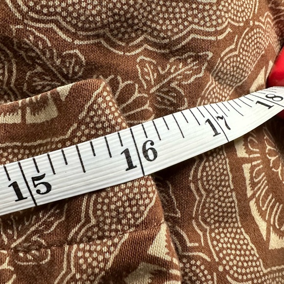 Liz Claiborne Cropped Pants size 12 - Picture 8 of 8